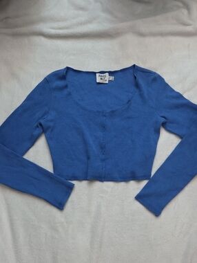 Princess Polly Long Sleeve Cropped Top Size 6